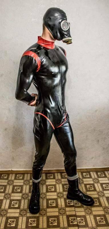 Latino Penis Latex Sadomaso