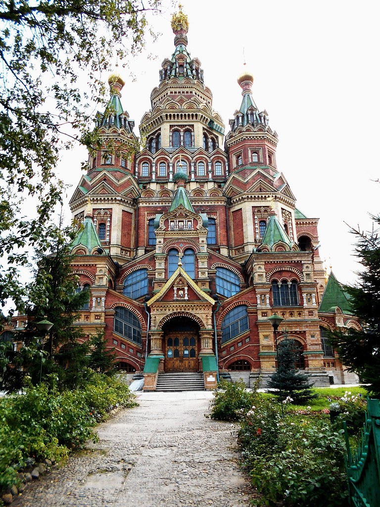 allthingseurope: “Cathedral of Peter and Paul, Peterhof, Russia (by Marina Sergeevna) ”