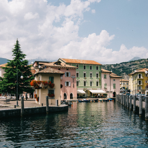 I Colori E Il Vento Di Torbole Un Viaggio Attraverso Il