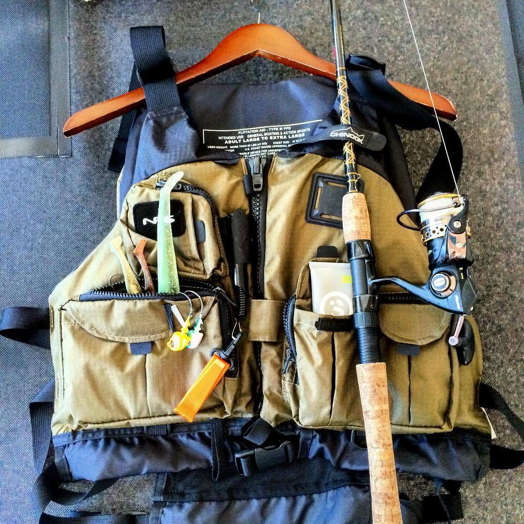 FASTLANE The NRS Chinook Kayak PFD for fishing is the most...