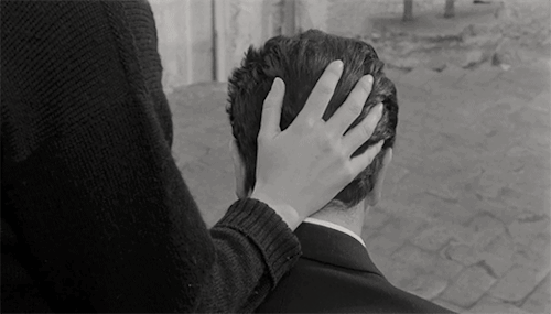 tumblr_oesw3mqUpd1qzxeqqo1_500.gif