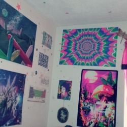 Trippy Bedroom Tumblr