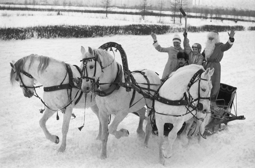 Ded Moroz, Snegurochka and the New Year boy riding a troika sleigh (1984-85)