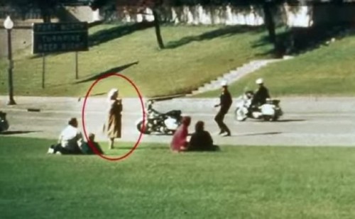 congenitaldisease:
“Who is The Babushka Lady? The Babushka Lady refers to an unidentified woman who was present during the assassination of President John F. Kennedy. Eyewitnesses reported that they had seen her with a camera, photographing the...