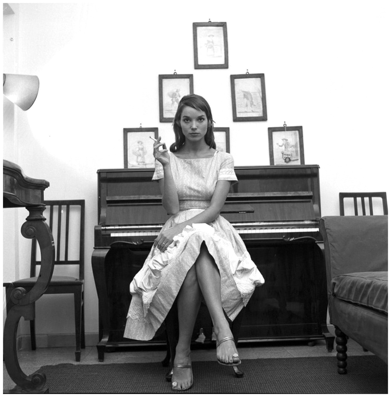 books0977:
“ Elsa Martinelli, at home, seated at her piano, 1957. Photo by Angelo Frontoni.
Born Elisa Tia, Martinelli in 1953 was discovered by Roberto Capucci who introduced her to the world of fashion. She became a model and began playing small...