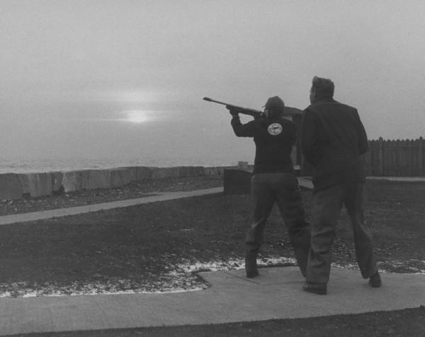 CALUMET 412 — The Lincoln Park Gun Club, 1948, Chicago ...