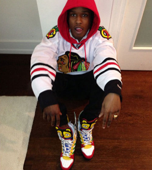 blackhawks jersey outfit