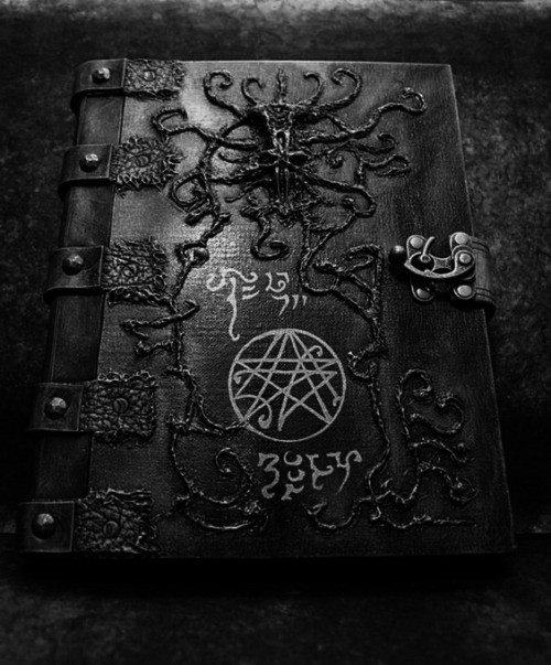 The Grimoire Related Keywords & Suggestions - The Grimoire L