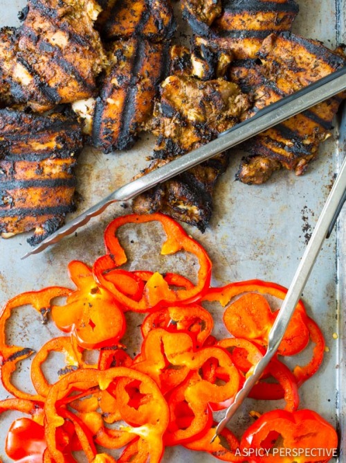 foodffs:Jamaican Jerk Chicken SaladReally nice recipes. Every...