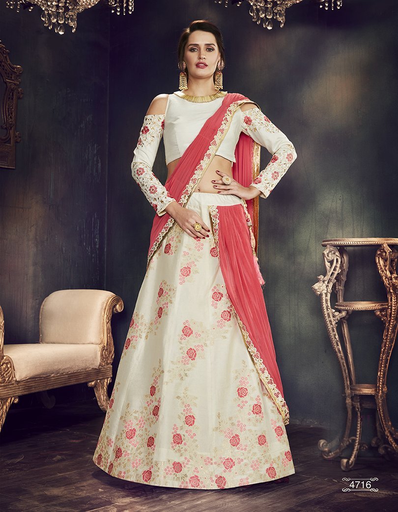 Simple yet stylish | Trendy party dresses, Party wear lehenga, Long gown  dress