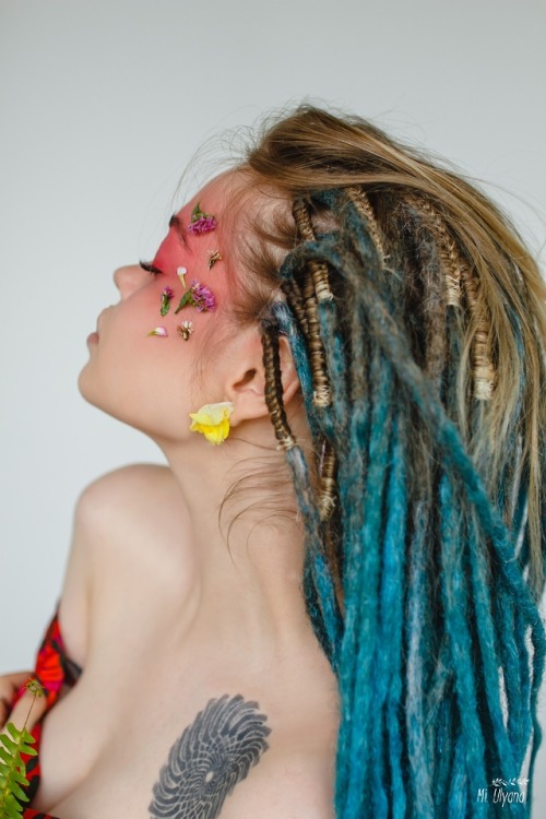 welovedreadlocks:Daria Esenina