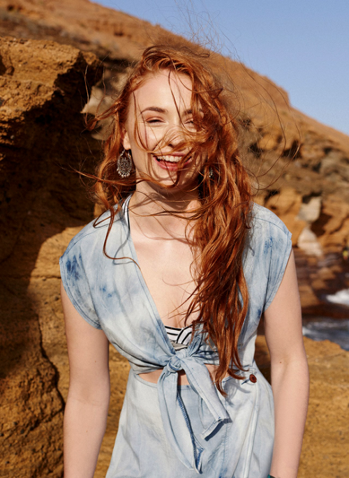 sophieturnerupdated:Sophie Turner for ASOS Magazine (May 2016)