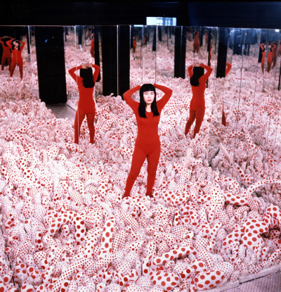 #189 Polka dots (Lunares) * Yayoi Kusama