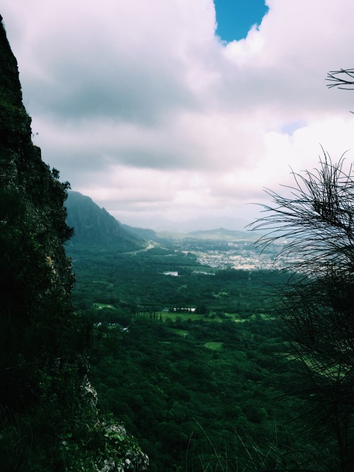 siabrooks:Pali with my puerto rican lover || @waialae​