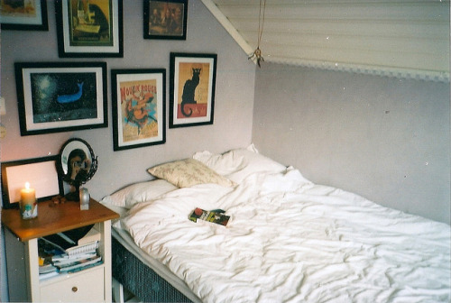 wildstag:my bedroom by josefineharrius on Flickr.