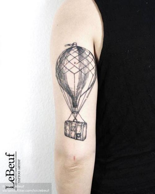 By Loïc LeBeuf, done at Grotesque Tattooing, Carouge.... surrealist;loiclebeuf;tricep;suitcase;air balloon;luggage;travel;facebook;blackwork;twitter;engraving;medium size