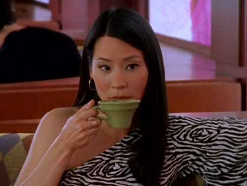 shesnake:Lucy Liu in Sex and the City, season 4 episode 11