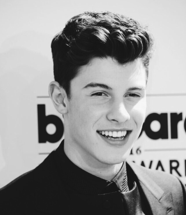 thisblindoptimism: Shawn Mendes at Billboard - kid in love