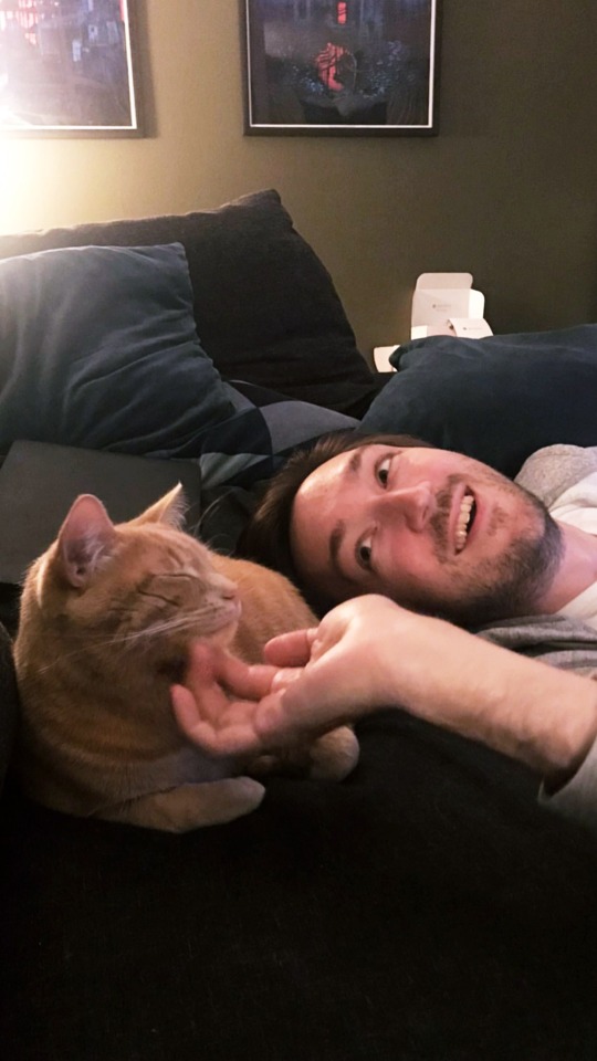 SHANE MADEJ and OBI on Sara’s instastories on April 3, 2020.