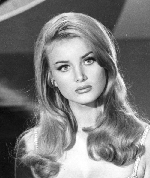 geripie:Barbara Bouchet