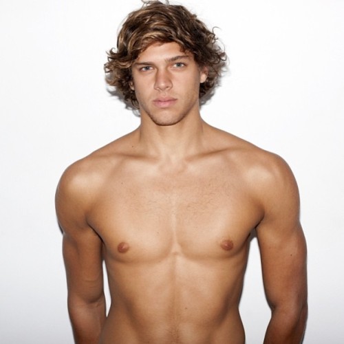 madeinbrazilmag: “ Newcomer Kim Freire by Cristiano Madureira. More pictures on the site today! ”