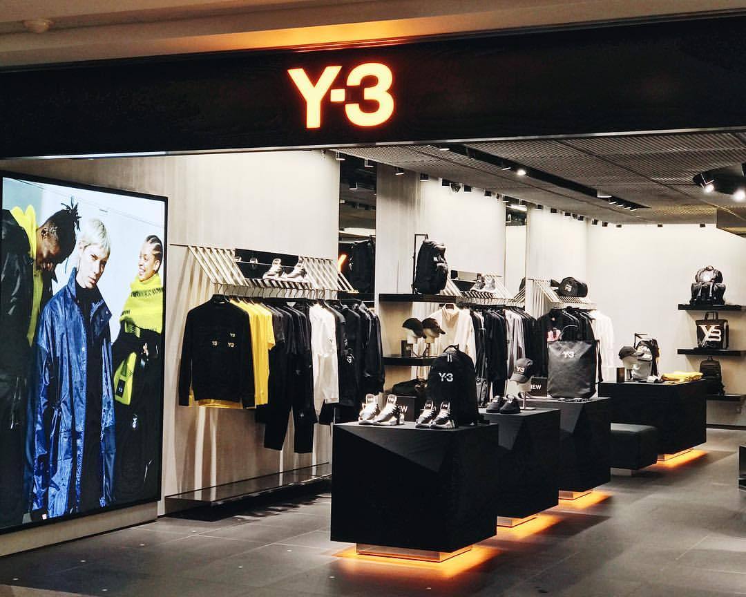 y3 shinjuku