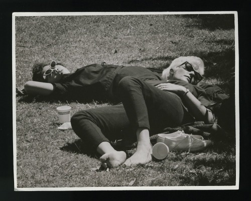 janeyumback:Beatnik girls on the grass - 1950s stock image