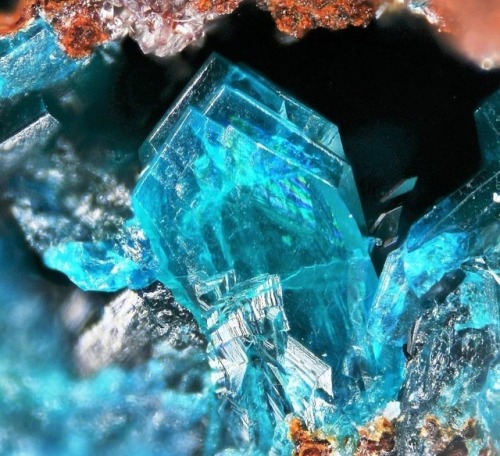 geologypage:Veszelyite & Kipushite | #Geology #GeologyPage...