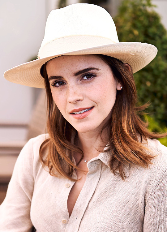 We Love Emma Watson — 🎊#EmmaWatson @Wimbledon Tennis Championships at...