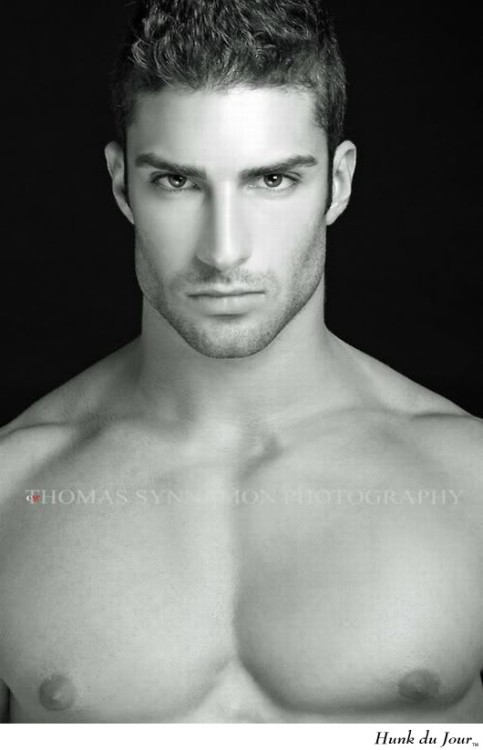 Your Hunk of the Day: Adam Ayash http://hunk.dj/7123