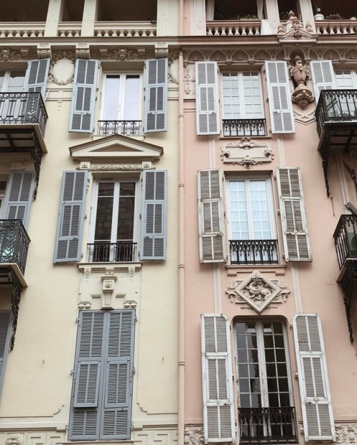 andantegrazioso:Nice, France | rungeanna