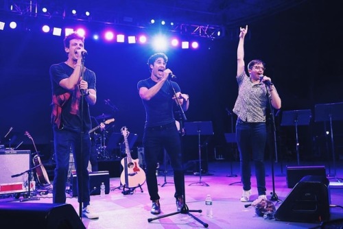 d-criss-news:broadwaycom: @elsiefest Part One aka how to jump...