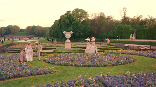 scr33ncaps:Marie Antoinette - Sofia Coppola (2006)