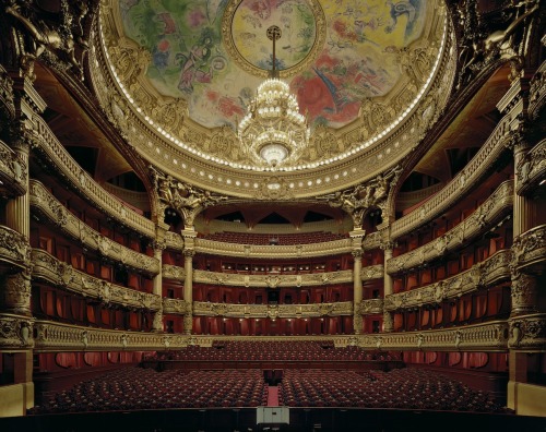 culturenlifestyle:Stunning Images of World Famous Opera Houses...