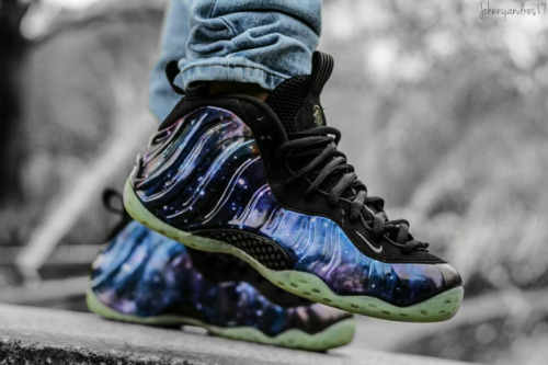 nike foamposite kicksonfire