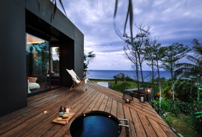 Outdoor bath on wooden deck in the A'tolan House in Eastern Taiwan [2000x1362] [OS]