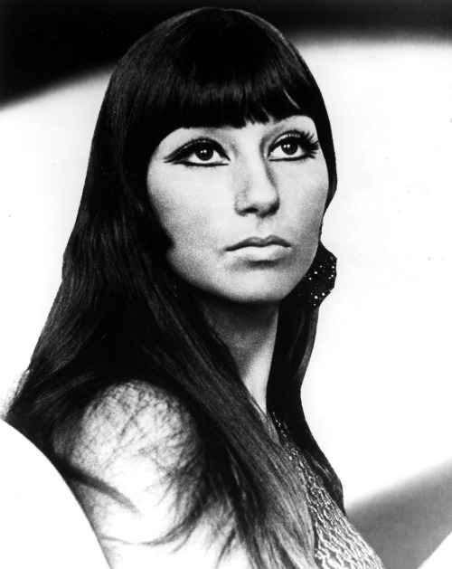 Cher Is 70! Here Are Her Most Iconic Beauty Looks - Beth Greenfield