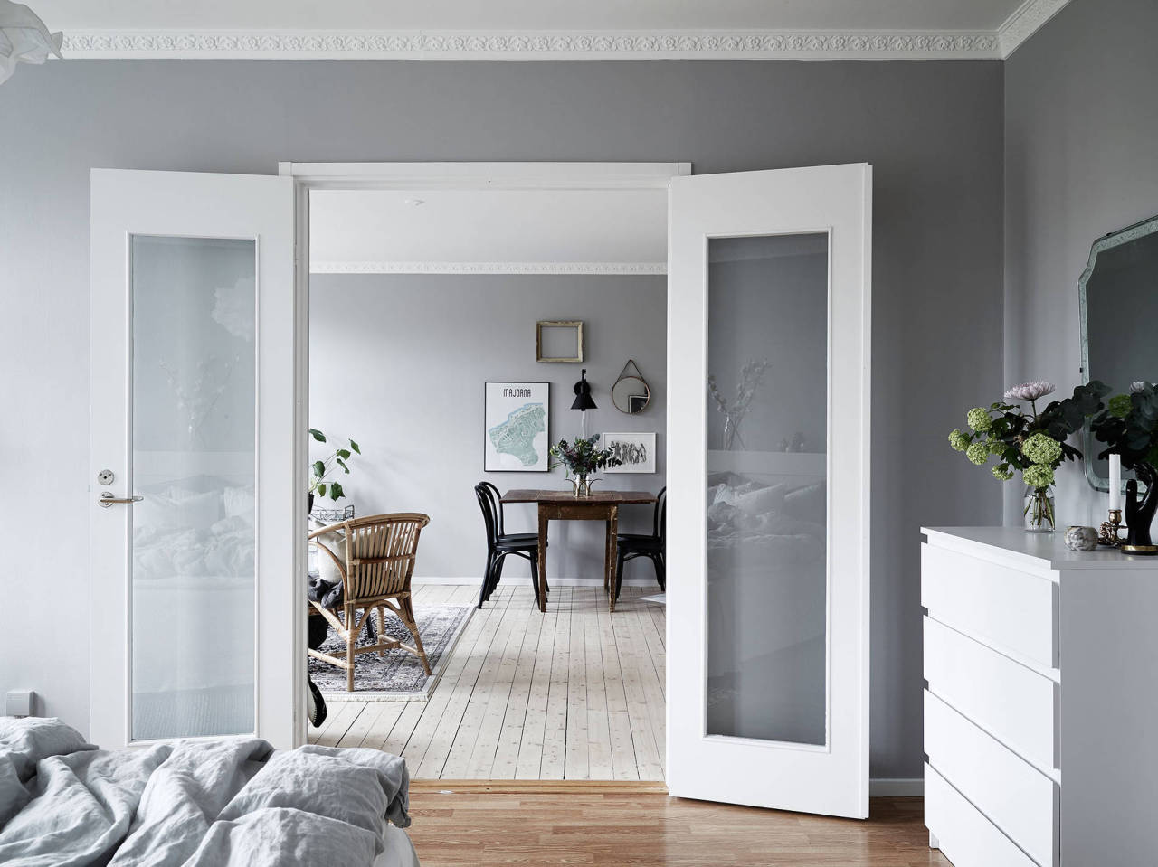 Style and Create — An inspiring greyish beauty with wooden details in...