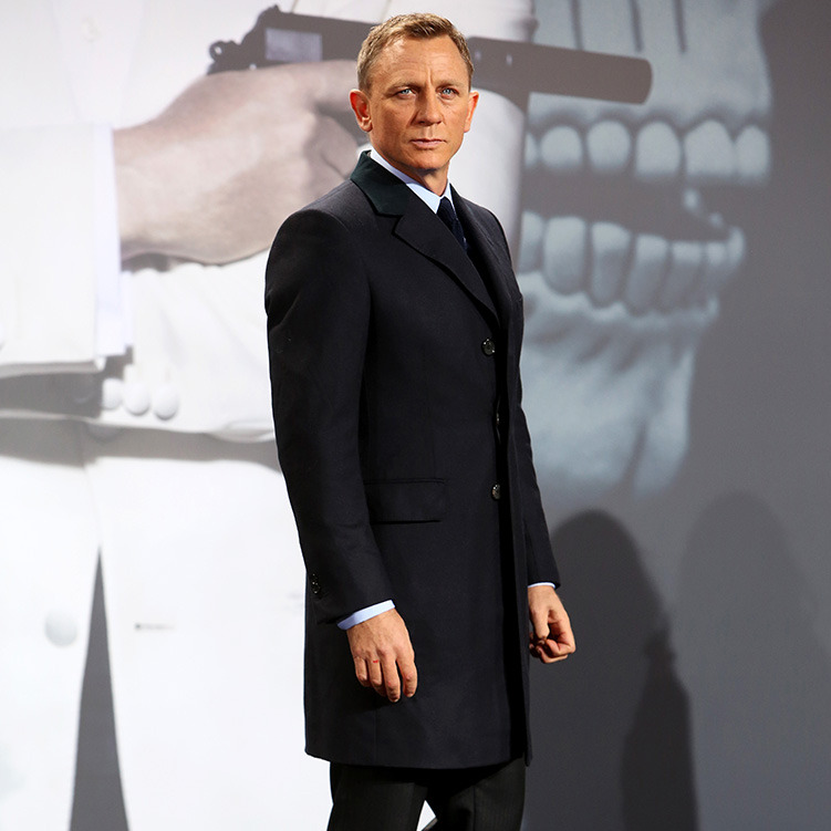 TOM FORD - Daniel Craig in a TOM FORD Navy Crombie Fly Front...
