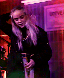 billieeilishgifs