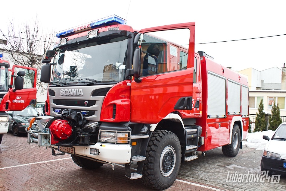 Fire/EMS/Police : 451[L]22 - GCBA 4/32 - Scania P400 CB 4x4 EHZ/ISS...