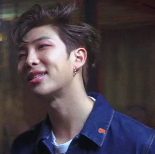 firebettercallnct:hi namjoon is gorgeous.that’s it, that’s...