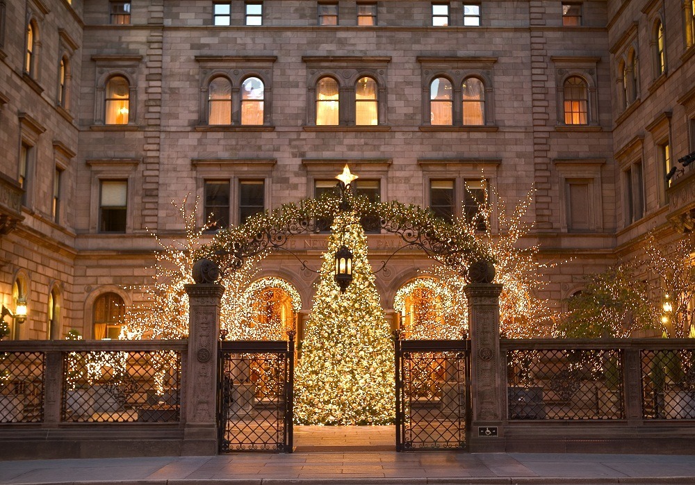 Luxury Hotels That Celebrate Christmas