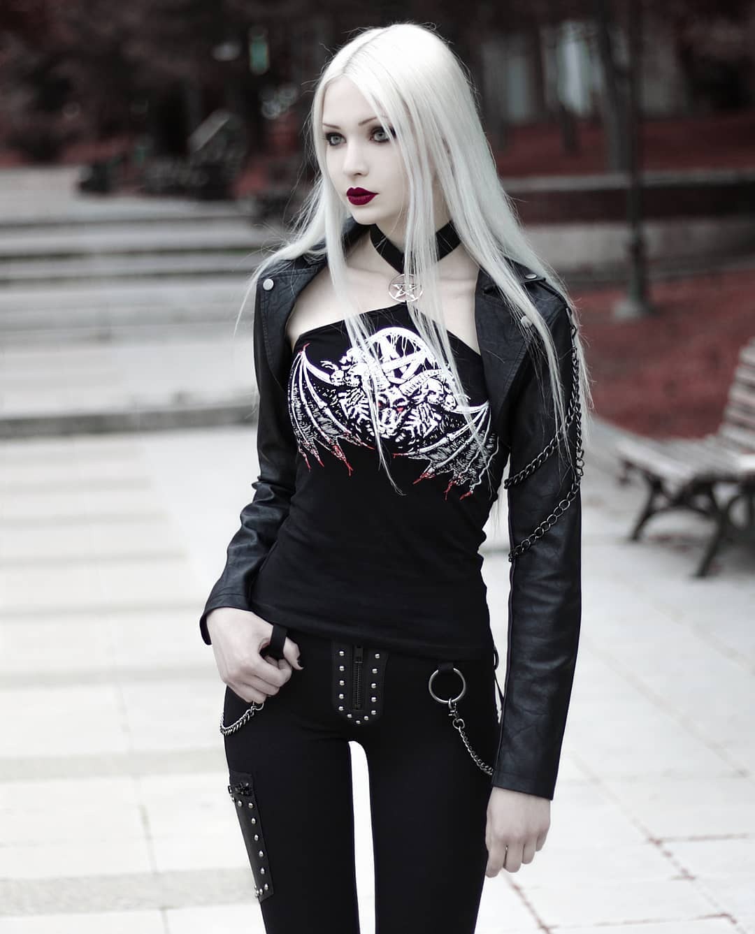 Model: Anastasia EG Welcome to Gothic and Amazing | www 
