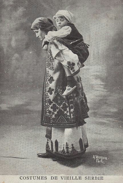 bezakonik:A Serbian woman with a child