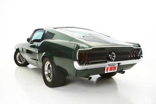 utwo:1968 Fort Mustang Fastback© michael johnson