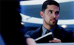 Global Tv Minority Report GIFs - Find & Share on GIPHY