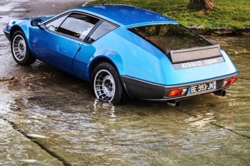 Resultado de imagem para alpine a310