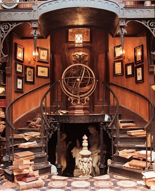 vampirehavens:The study set from The Haunted Mansion. One of...