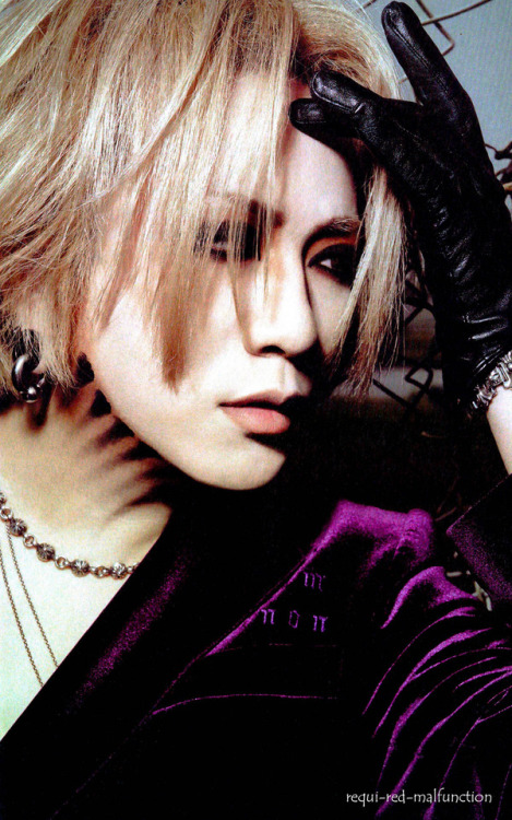 requi-red-malfunction:RUKI - ROCK AND READ 078 - edit